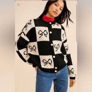 Lisa Says Gah NWT Lauda Knit Cardigan